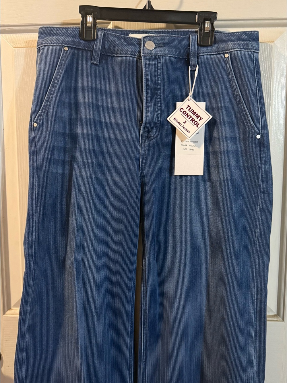 Risen Wide Leg jeans with Tummy Control in Blue